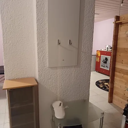 Massage Mit Sauna Jakuzzi ゲストハウス